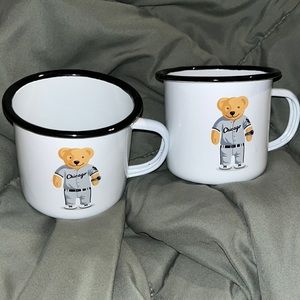 Set of two Chicago White Sox metal bear cup mug MLB baseball